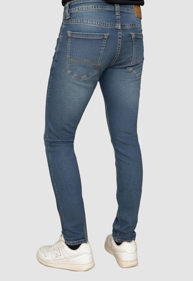 Jean 6834