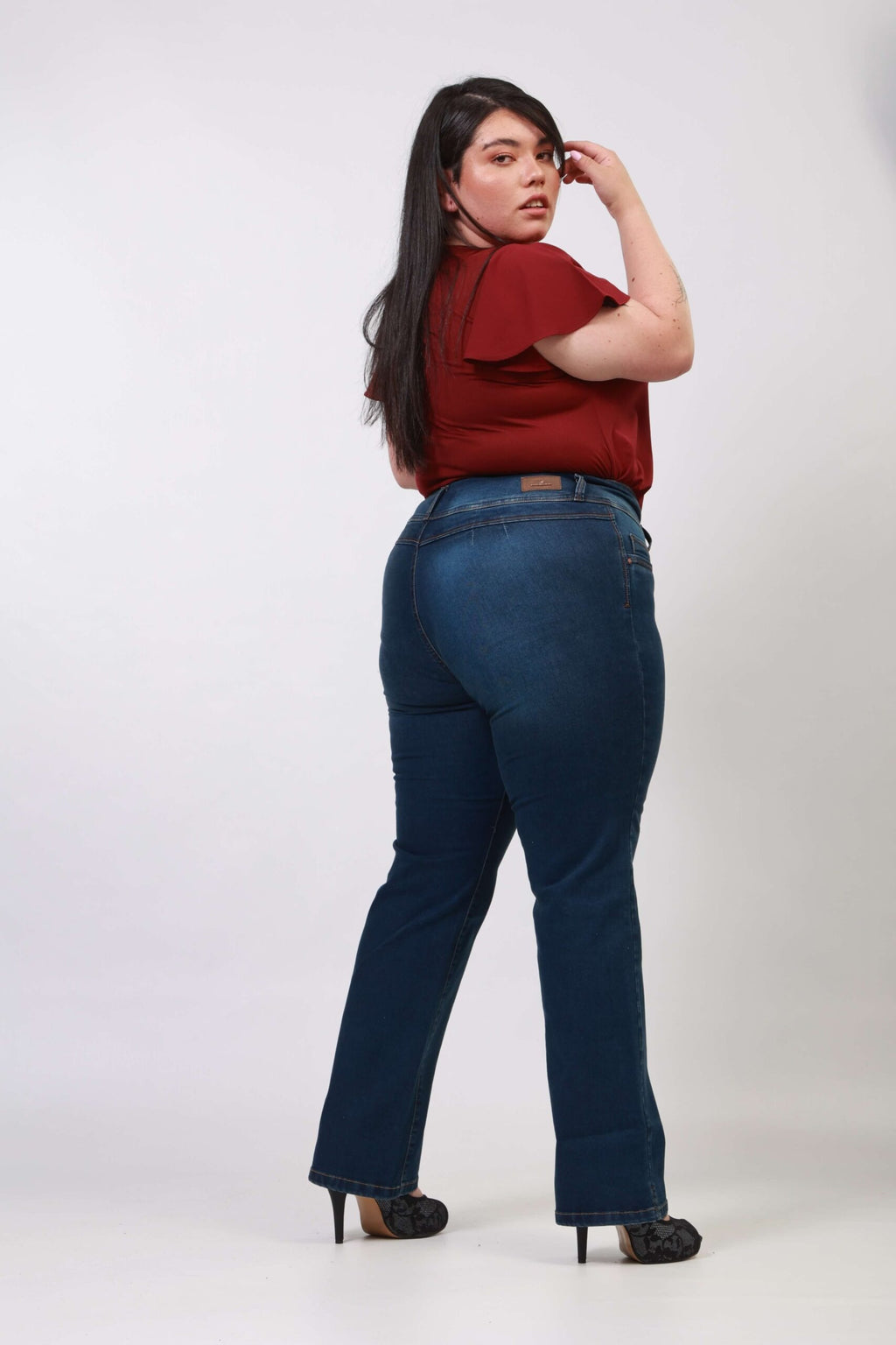 Jean talla especial recto sin bolsillo